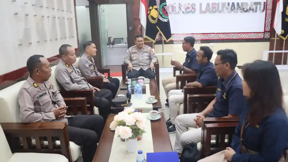 Kapolres Labuhanbatu Raih Penghargaan KPPN Rantau Prapat Award 2025 untuk Kinerja Anggaran Terbaik