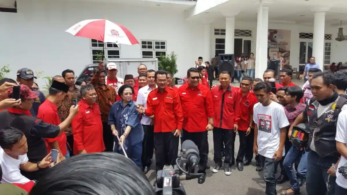 Megawati Lepas Ratusan Kader BMI Babel Napak Tilas Jejak Sang Proklamator