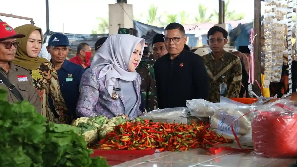 Harga Cabai dan Bawang di Musi Rawas Merangkak Naik Jelang Natal dan Tahun Baru 2025, Tapi Stok Aman