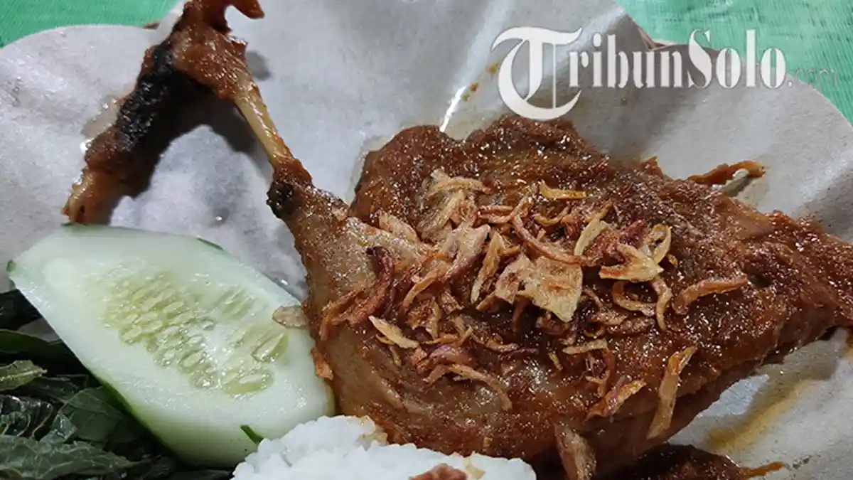 Tak Digoreng & Dibakar, Ayam & Bebek di Warung Brontak Klaten Ini Bebas Minyak hingga Aman Kolestrol