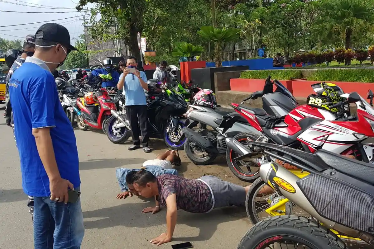 Tak Lagi Push Up, Tak Pakai Masker di Pangandaran Kena Denda Rp 150 Ribu
