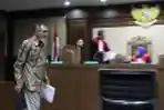 Sidang Nofel Hasan