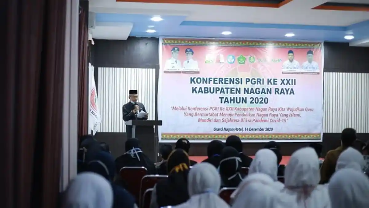 Bupati Buka Konferensi PGRI Nagan Raya, Wacanakan Kantor Sekretariat