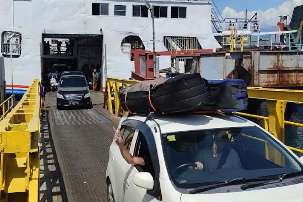 Awas, Puncak Arus Mudik di Pelabuhan Ketapang Diperkirakan Tanggal 18 dan 19 April 2023