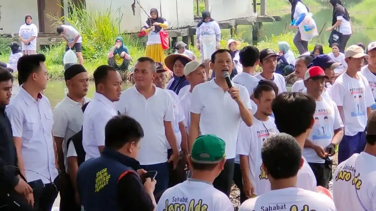Kampanye di Cibinong, Cawabup Bogor Jaro Ade Minta Tradisi Ngubek Empang Dipertahankan