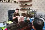 Kejari HSU Eksekusi Uang Pengganti Kasus Korupsi Total  Rp 800 Juta, Lampaui Target PNPB