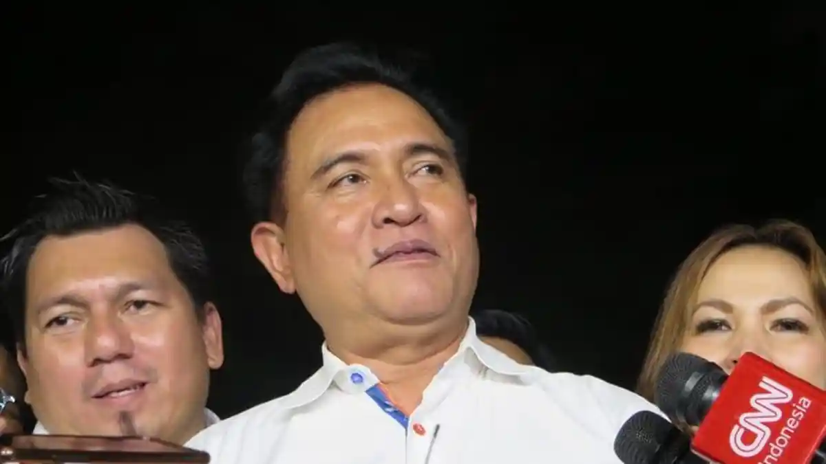 Tanggapan Yusril  Soal Putusan MK tentang UU Cipta Kerja, Ini 2 Saran ke Jokowi