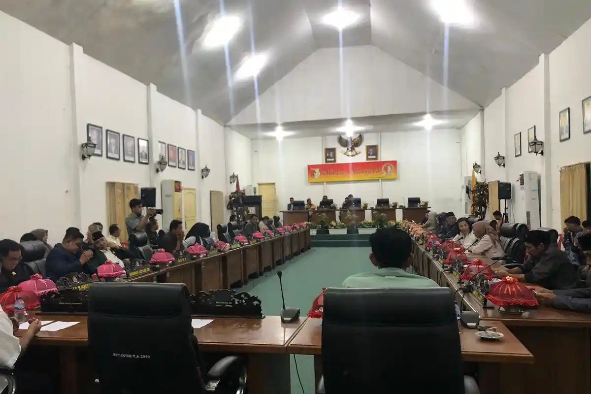 Rapat Paripurna DPRD Sigi Bahas Empat Ranperda Prioritas