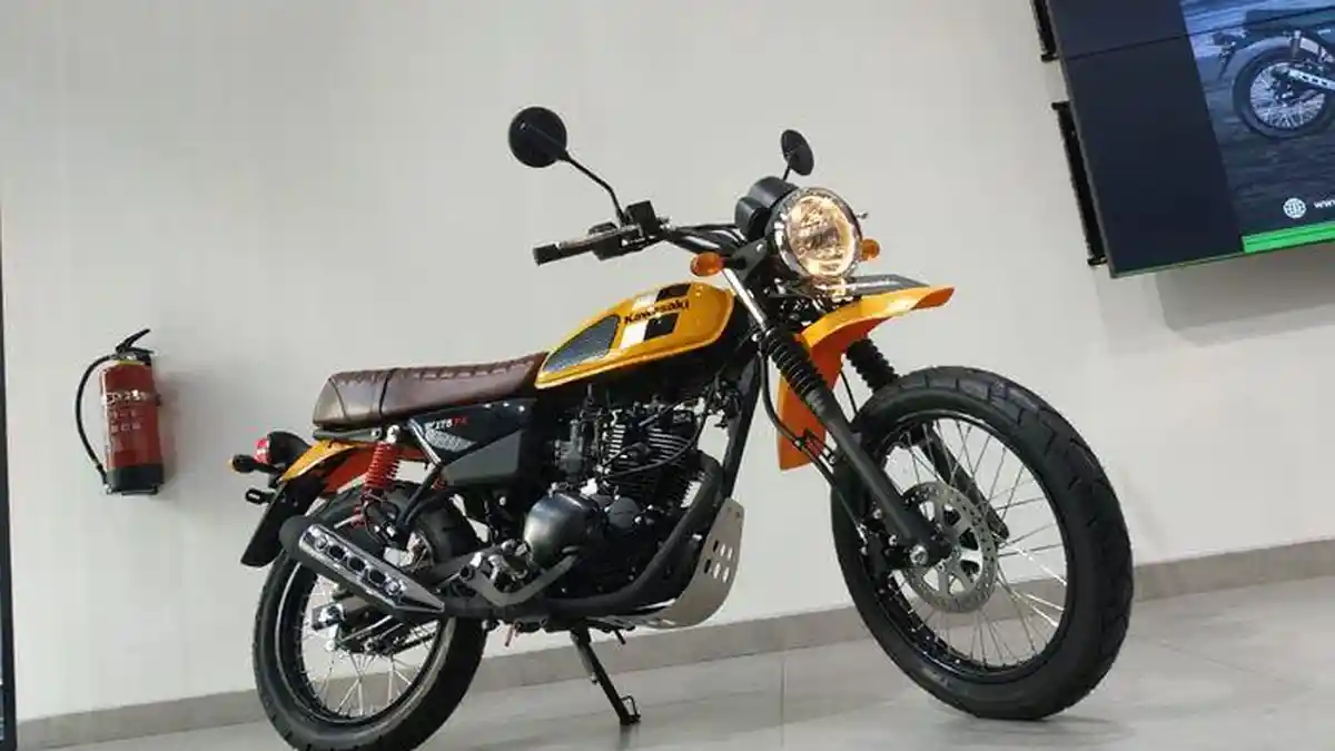 Cuma Varian Kawasaki W175TR yang Punya Pilihan Warna Lebih Banyak