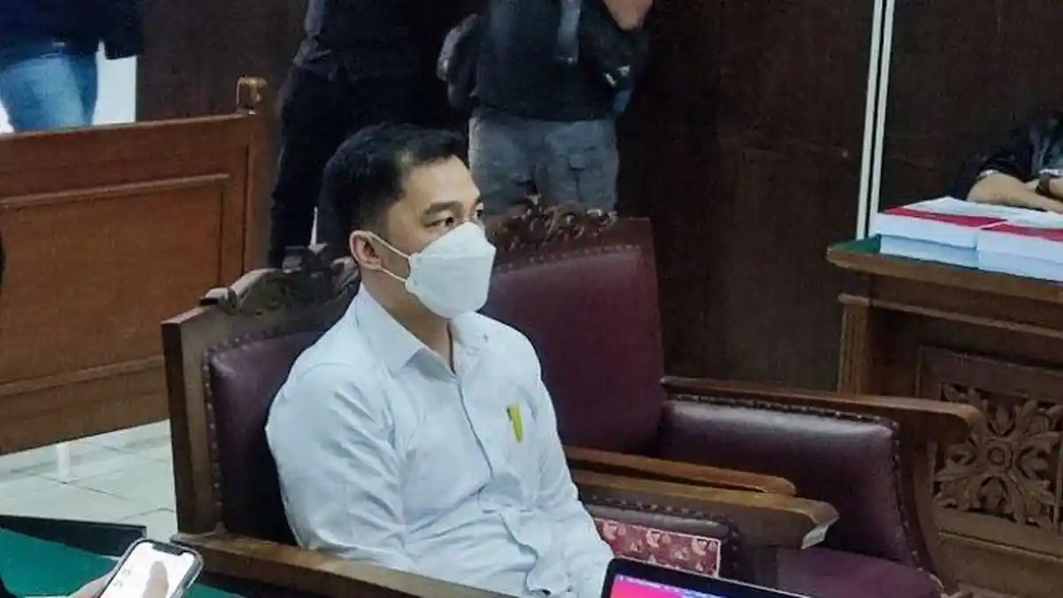 Arif Rachman Dituntut 1 Tahun Penjara, Patahkan Laptop Isi Rekaman CCTV ...