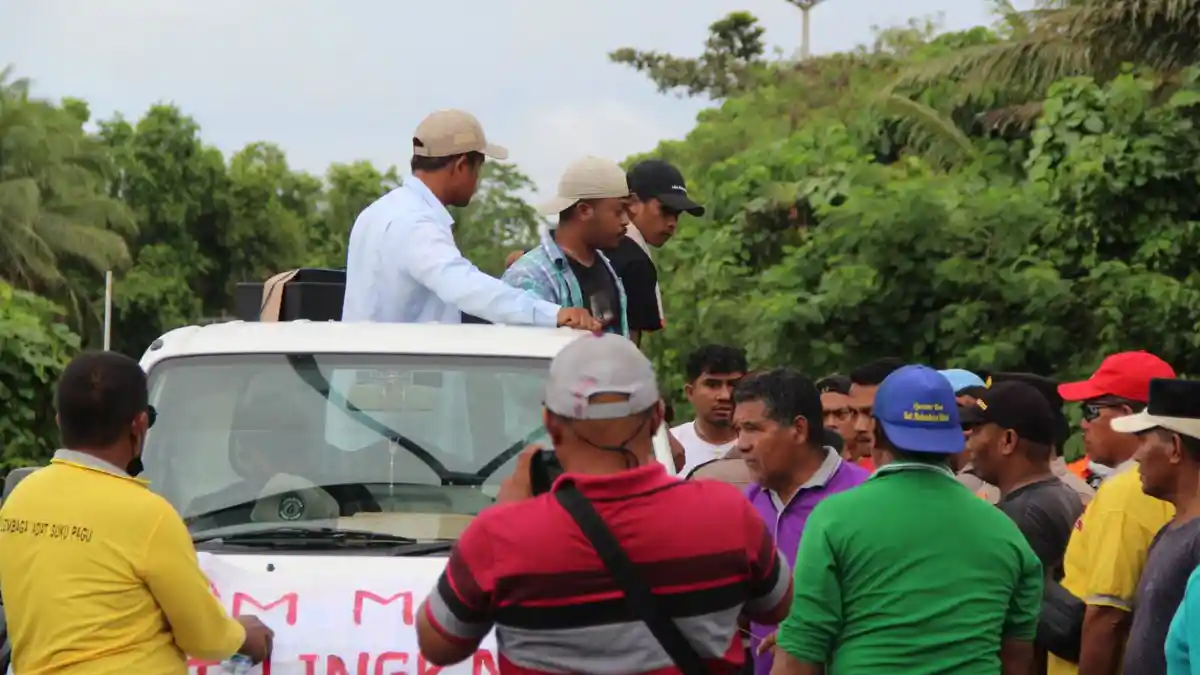 Demo Warga Lingkar Tambang ke PT NHM di Halmahera Utara  Dihadang Oknum Pro Perusahan, 1  Korban