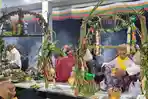 Pengukuhan Tiga Dukun Pandita di Pura Luhur Poten Gunung Bromo