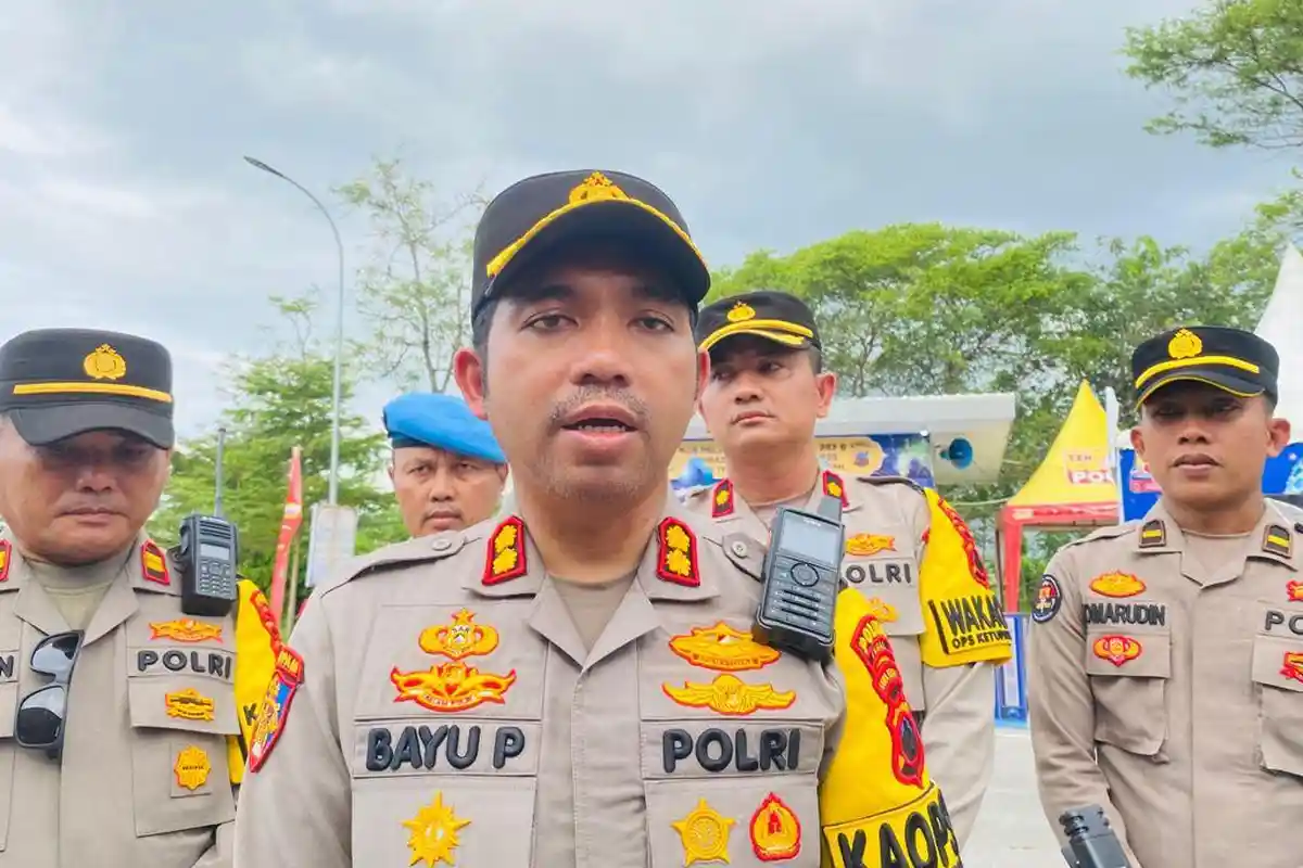 Arus Kendaraan Meningkat pada Jumat Malam di Jalur B dan A Tol Tegal, Kapolres Siagakan Tim Urai