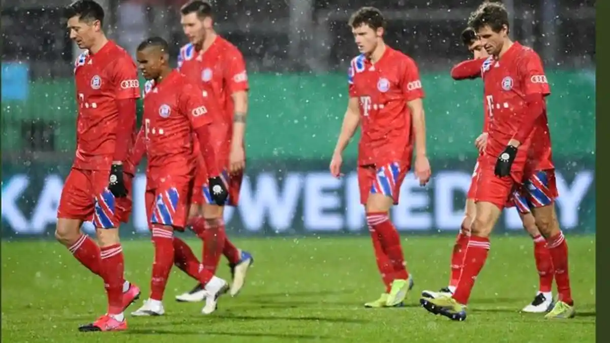 Skor Brutal 8-7 Tandai Kekalahan Bayern Muenchen dari Tim Divisi Dua, Tersingkir dari DFB Pokal