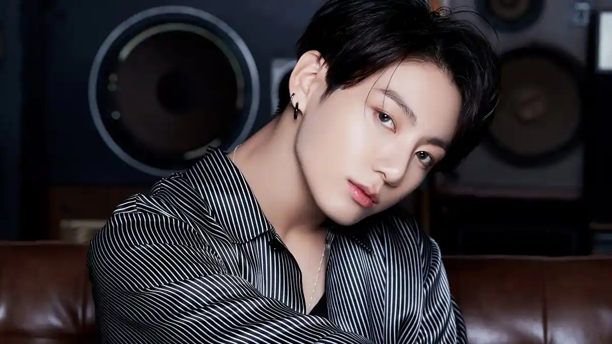 Lirik Lagu Still With You - Jungkook BTS Lengkap dengan Terjemahan Indonesia