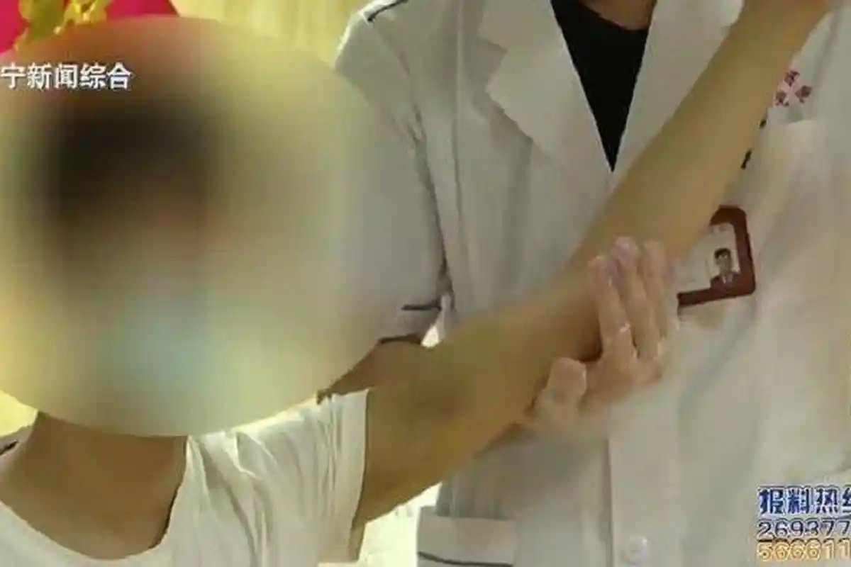 Remaja ini Alami Stroke Otak dan Kelumpuhan Gegara Main Game Selama 22 Jam Sehari saat Lockdown