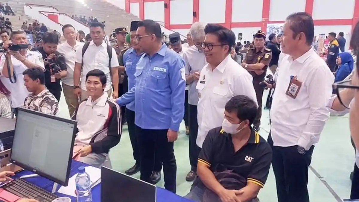 Bupati Kukar Aulia Rahman Basri Bikin Gebrakan: One District One Industri!