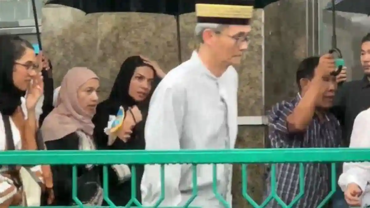 Alasan Najwa Sihab Tak Hadiri Pemakaman Suaminya di TPU Jeruk Purut 