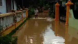 Akibat-hujan-deras-yang-melanda-Kabupaten-Langkat-Ratusan-Rumah-banjir.jpg