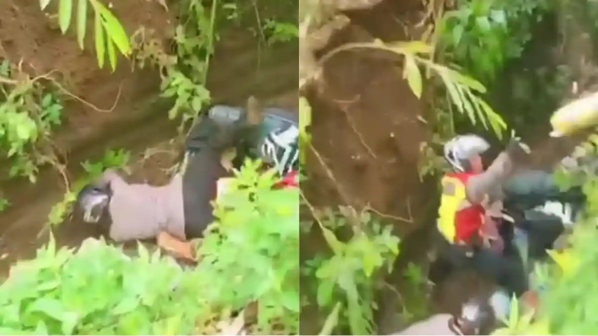 VIRAL Dua Anggota Polisi Jatuh Ke Parit saat Hendak Antarkan Bantuan Untuk Korban Gempa Cianjur