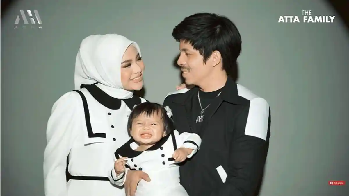 Ameena Nangis Setelah Terjatuh saat Photoshoot dengan Atta Halilintar dan Aurel