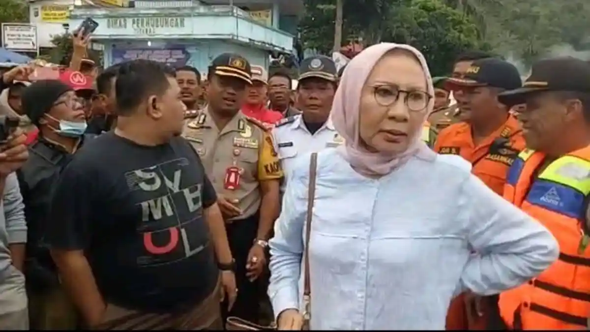 Ratna Sarumpaet Ditangkap Polisi Sebelum Berangkat ke Chile