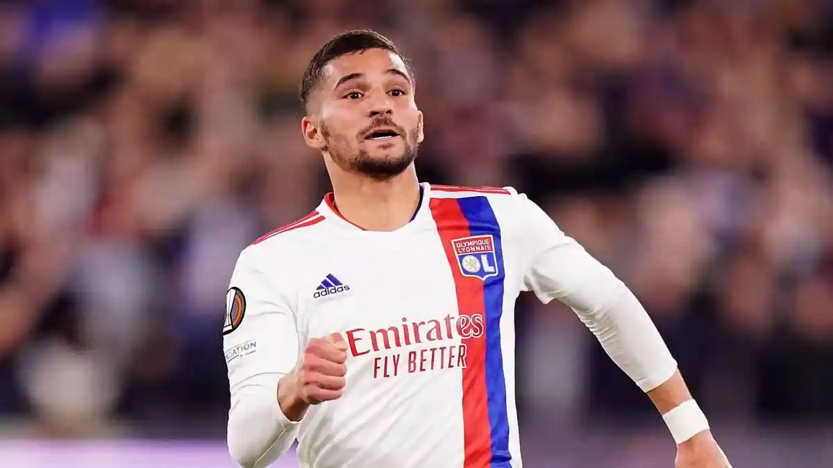 Liga Italia: AC Milan Ingin Rekrut Houssem Aouar Secara Gratis