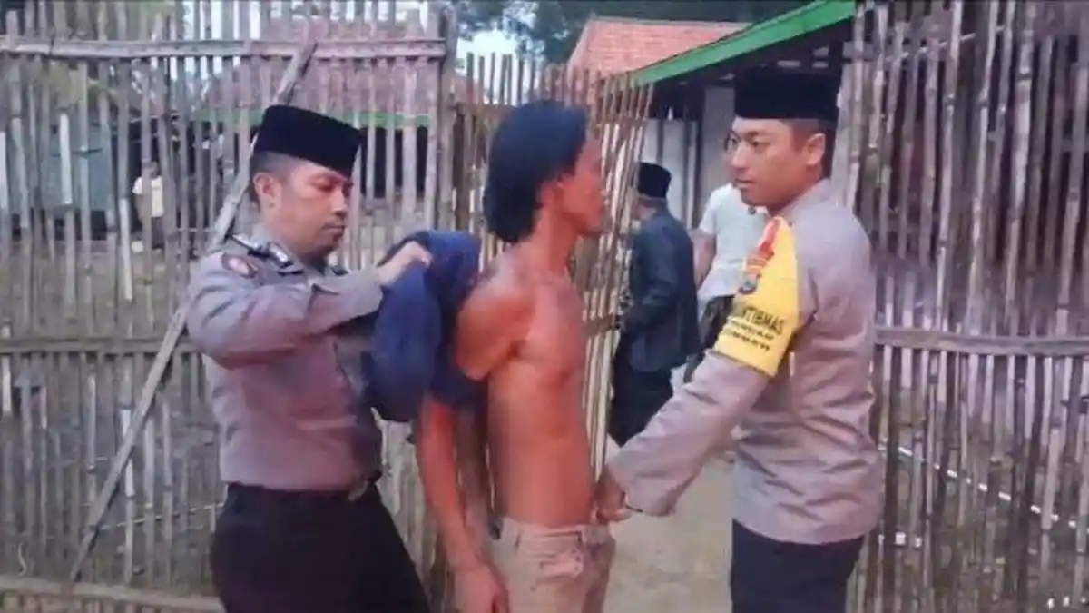 SOSOK Khoirul Anam, Pria Cungkring Asal Madura yang Sadis Bunuh Paman Serta Tikam Istri dan Anaknya