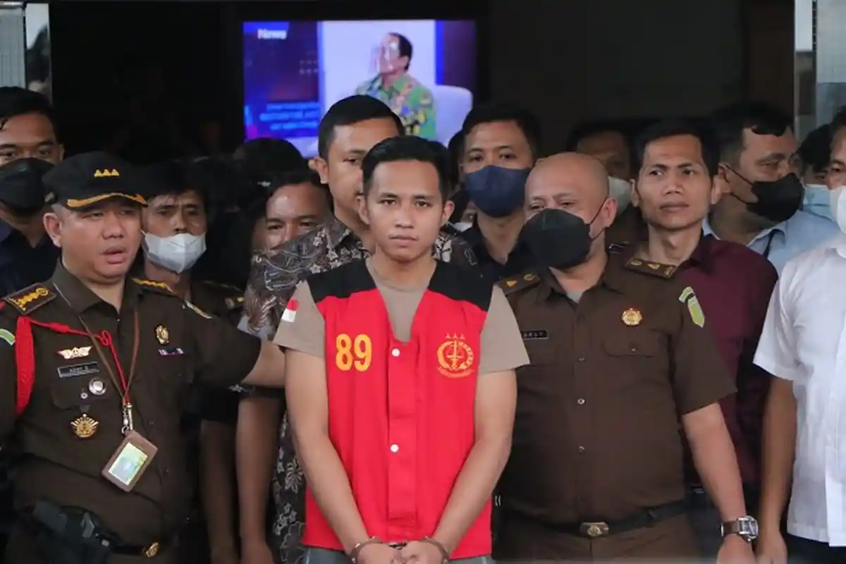 Tembak Brigadir J karena Perintah dan Tekanan Ferdy Sambo, Bharada E Yakin Bakal Bebas