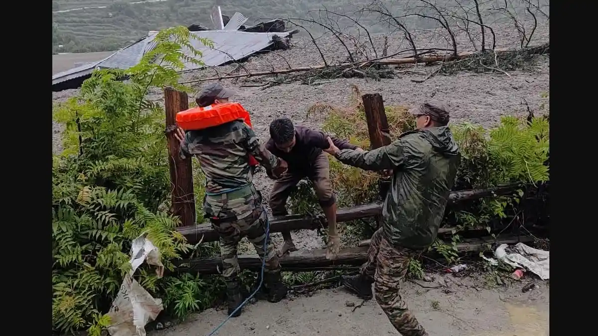 11 Tentara India Hilang Setelah Banjir Bandang Melanda Kamp Militer di Harshil, Uttarakhand