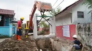 Foto-proses-pengerjaan-perbaikan-drainase-di-Jalan-Brigjend-Katamso_.jpg