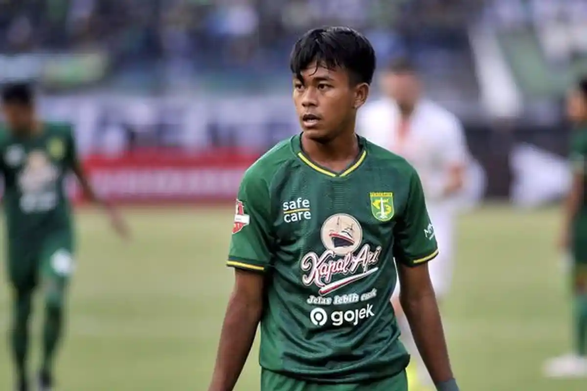 Supriadi Tampil di Persebaya Forever Game, Dibilang Aji Santoso Punya Bakat Jadi Pesepak Bola Andal