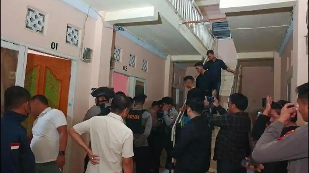 Polisi Gorontalo Razia Pasangan Bukan Muhrim, Ada yang Pura-pura Tidur hingga Hirup Lem