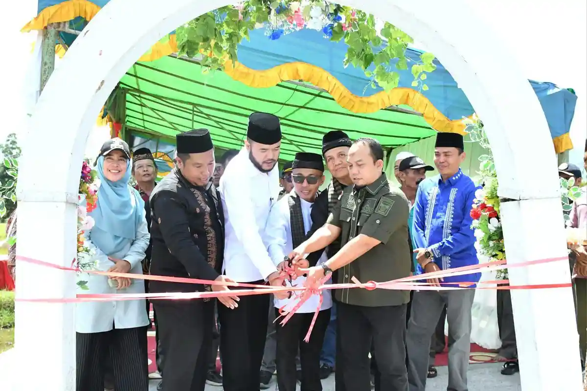 Wali Kota Fadly Resmikan Jalan Taratak Saiyo Pauh, Akses Penghubung Koto Lua dan Kapalo Koto