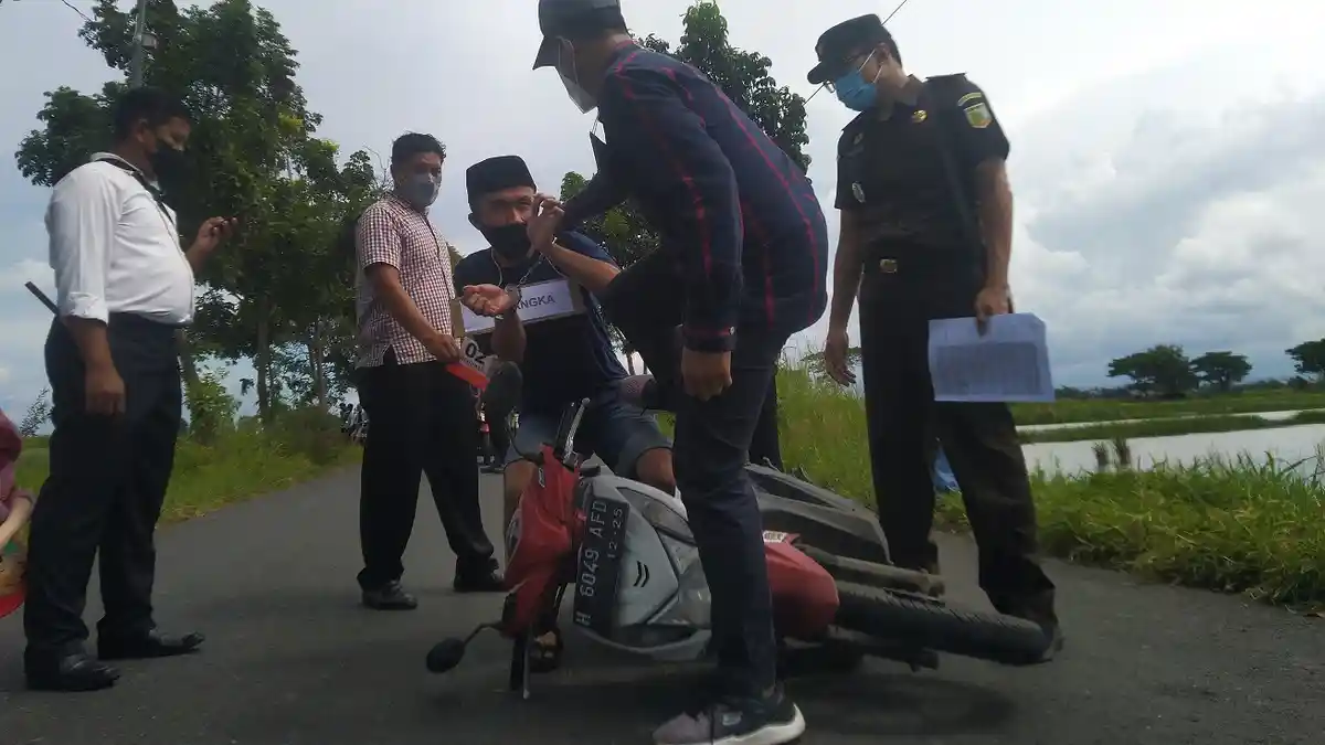 Cemburu Buta Membuat Nyawa Pemuda Kendal Terenggut, Tendang Motor Kawan, Berkelahi Hingga Tewas
