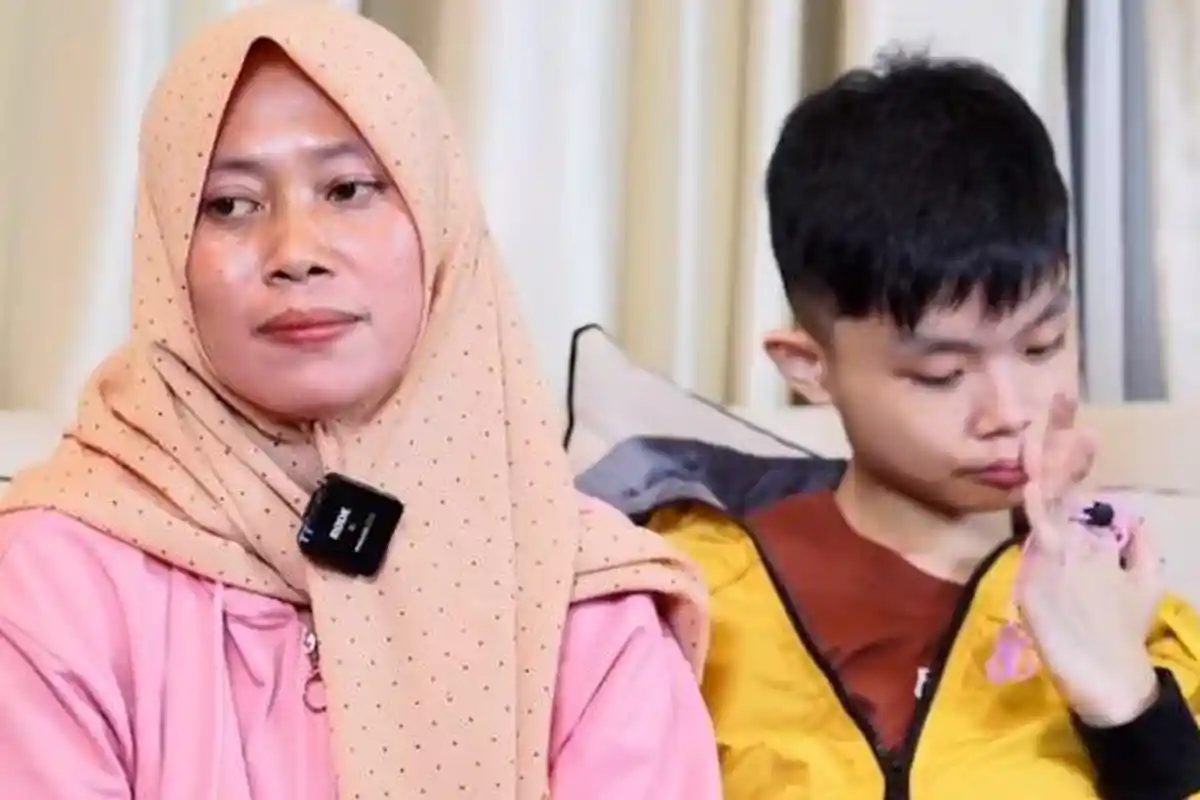 Tingkah Siti TKW Tiap Hari Live TikTok, Ngotot Sebut Anak Perempuannya Mirip Sha Wang, Queen Tak Mau