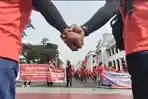 Massa-aksi-dari-Akumulasi-Kemarahan-Buruh-dan-Rakyat-AKBAR-Sumatra-Utara-111.jpg