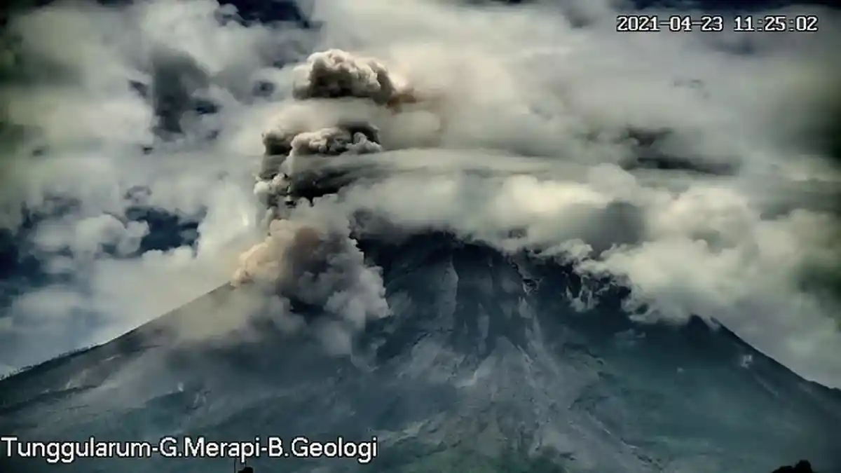 Update Merapi Semburkan Awan Panas Jelang Sholat Jumat, Warga Cepogo Boyolali Beraktivitas Biasanya