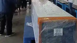 PMI-SULUT-MENINGGAL-Suasana-duka-menyelimuti-Bandara-Internasional-8790.jpg
