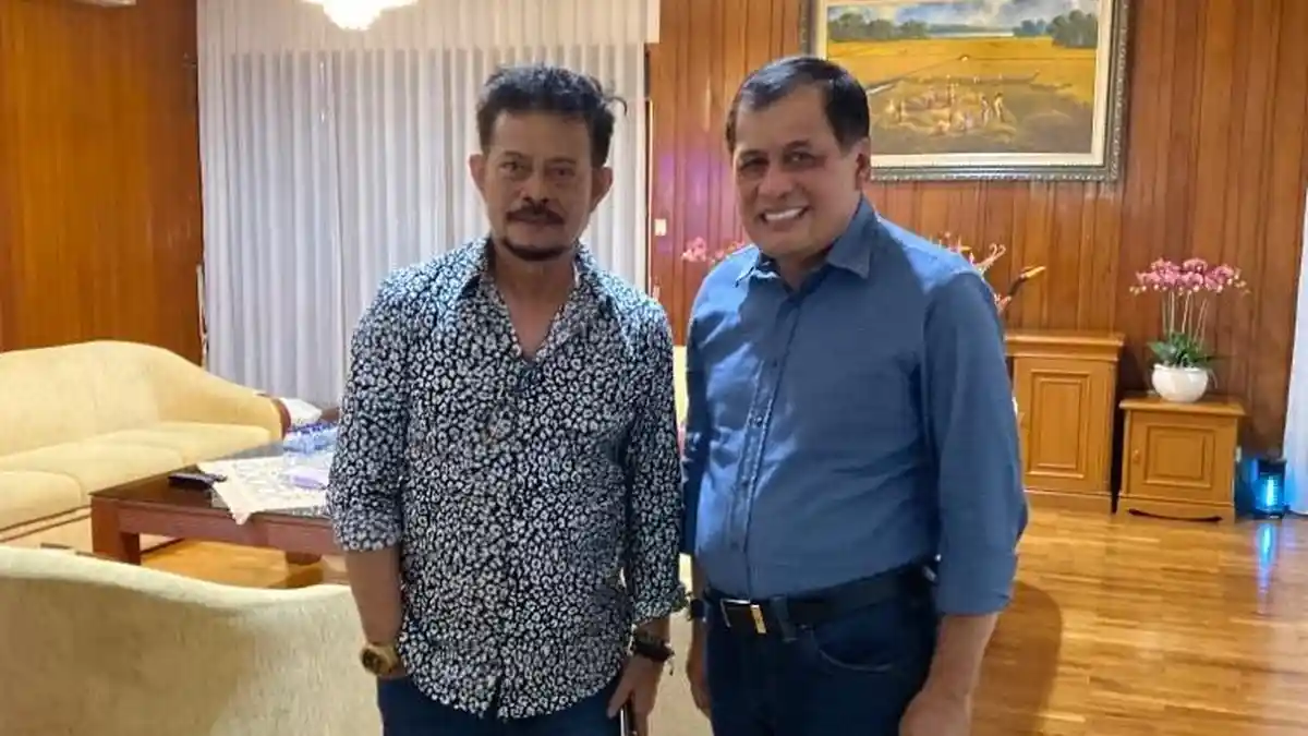 Bertemu 75 Menit, Nurdin Halid Undang Syahrul YL Hadiri Munas Dekopin di Makassar