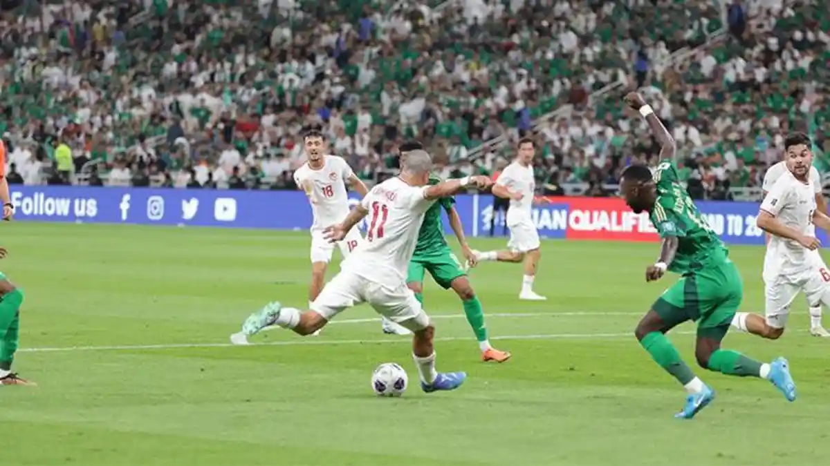 Kiper Australia Mathew Ryan Tak Gentar Hadapi Skuad Garuda di Kualifikasi Piala Dunia 2026