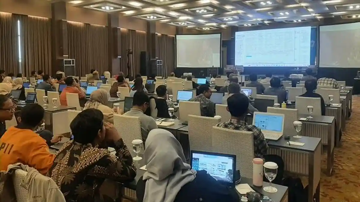 Tim Profesi Ahli IKN Bicara Soal Struktur Tahan Gempa di Workshop PBG HAKI Komda DIY