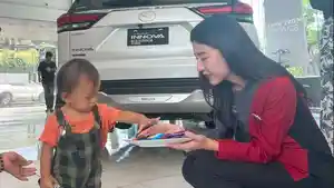 SWA-Magazine-rilis-Indonesia-Customer-Service-Quality-Survey-Kalla-Toyota-raih-predikat-excellent.jpg