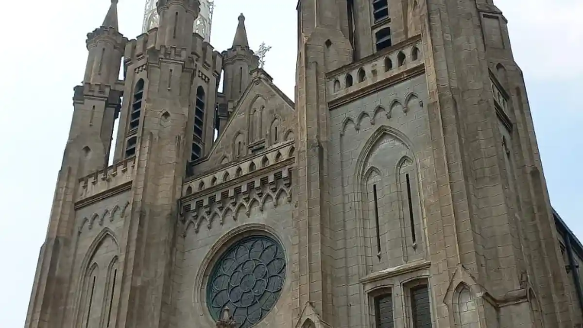 Jadwal Misa Natal dan Tahun Baru di Gereja Katedral, Baik Secara Offline dan Online