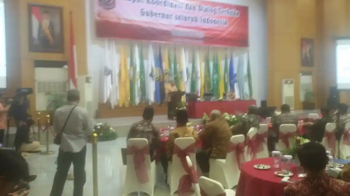 Menteri Tjahjo Minta Gubernur Waspadai Area Rawan Resiko Pilkada 2017