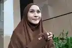 Zaskia-Adya-Mecca-aktings.jpg