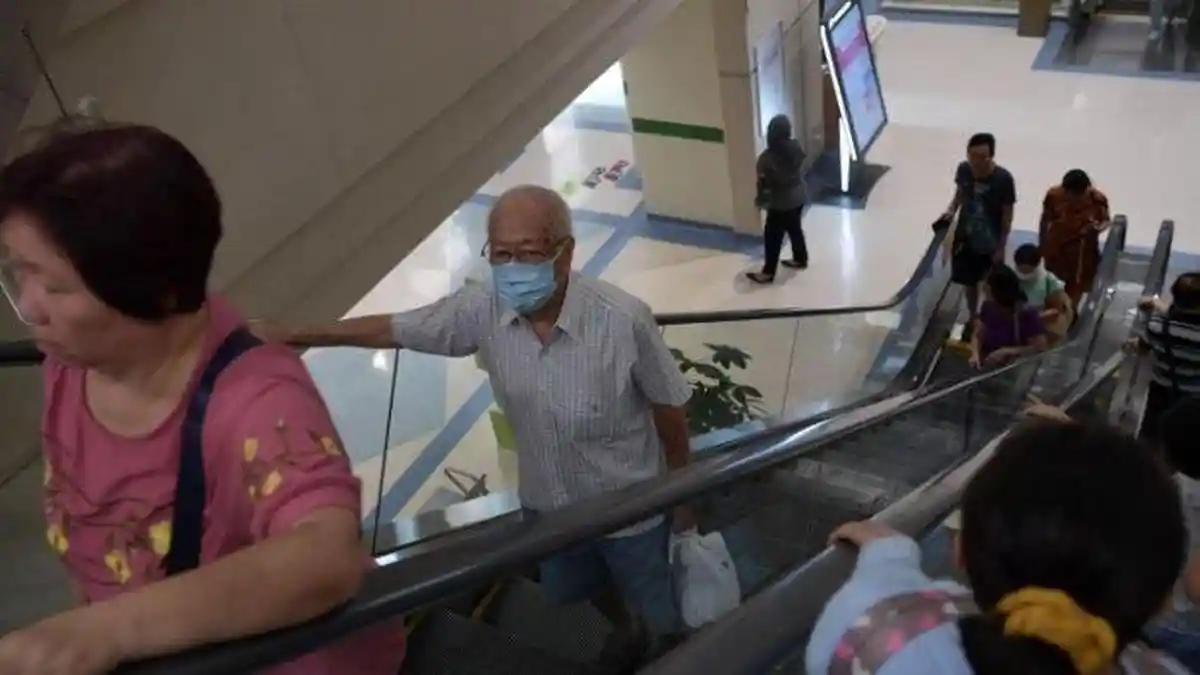 Terancam Wabah Virus Corona, Singapura Keluarkan Peringatan Agar Warga Tinggal di Rumah