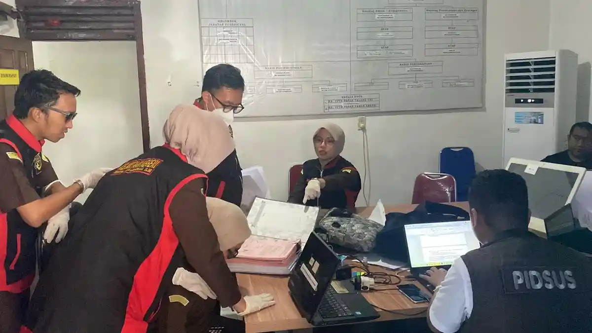 Kantor Disperindag PALI Digeledah Kejari, Selidiki Dugaan Korupsi Pendidikan dan Pelatihan Pengrajin