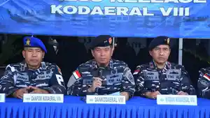 PRESS-RELEASE-Pihak-Komando-Daerah-TNI-AL-Kodaeral-VIII-menggelar-press-release98980.jpg
