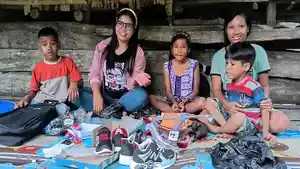 SULIT-MEMBELI-SEPATU-Debora-Mila-Ate-mama-dari-Virjun-Saputra-Tanggu.jpg